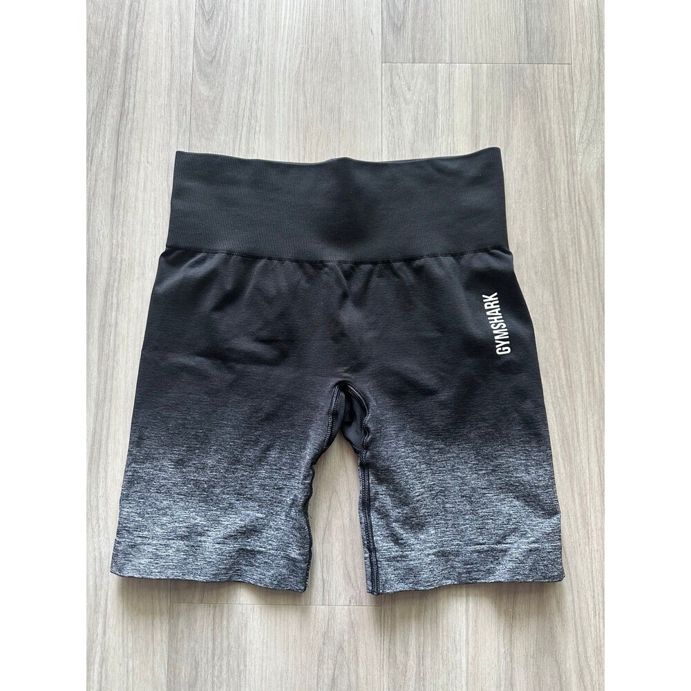 Gymshark Adapt Ombre Seamless Shorts size Small